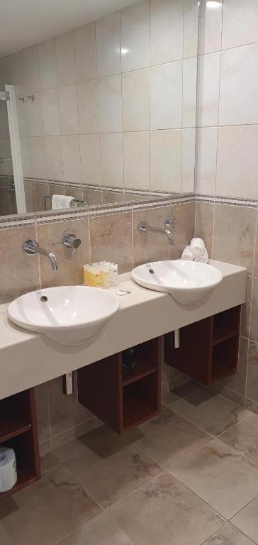קווינסטאון Lakefront Apartments,18 Lake Esplanade Road מראה חיצוני תמונה